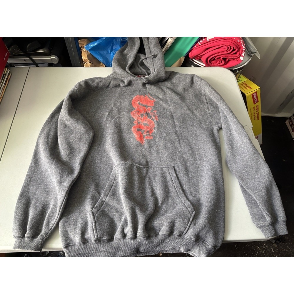 Vintage Y2K Quiksilver Gray‎ Red Dragon XL Hoodie